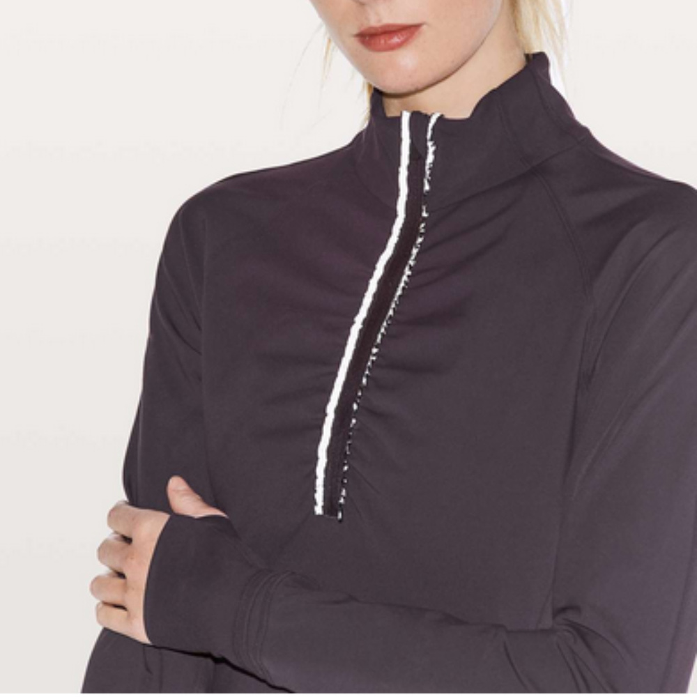 Lululemon Fast As Light 1/2 Zip - Sz 10
